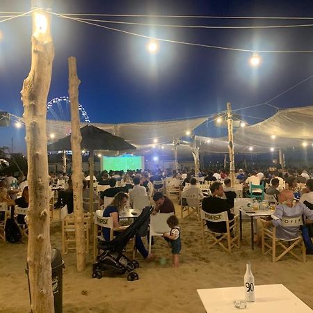 Hotel Morri'S Ρίμινι Εξωτερικό φωτογραφία