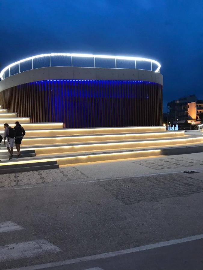 Hotel Morri'S Ρίμινι Εξωτερικό φωτογραφία