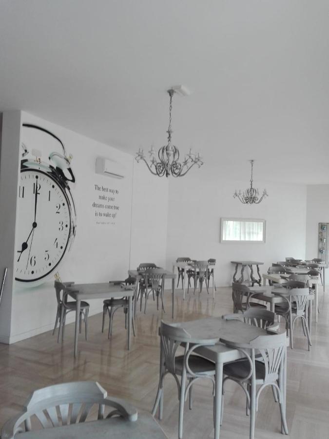 Hotel Morri'S Ρίμινι Εξωτερικό φωτογραφία