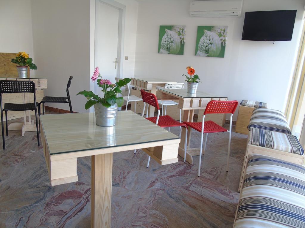 Hotel Morri'S Ρίμινι Εξωτερικό φωτογραφία