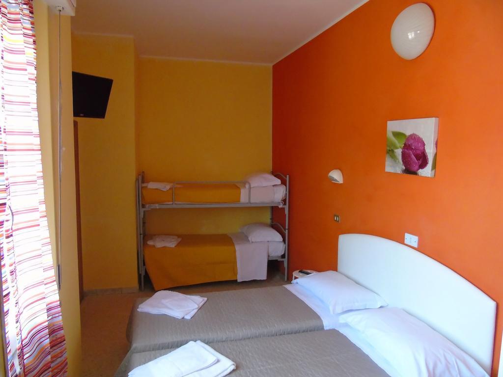 Hotel Morri'S Ρίμινι Δωμάτιο φωτογραφία